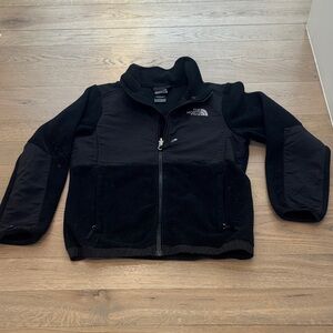 The North Face Kids Black Fleece Jacket